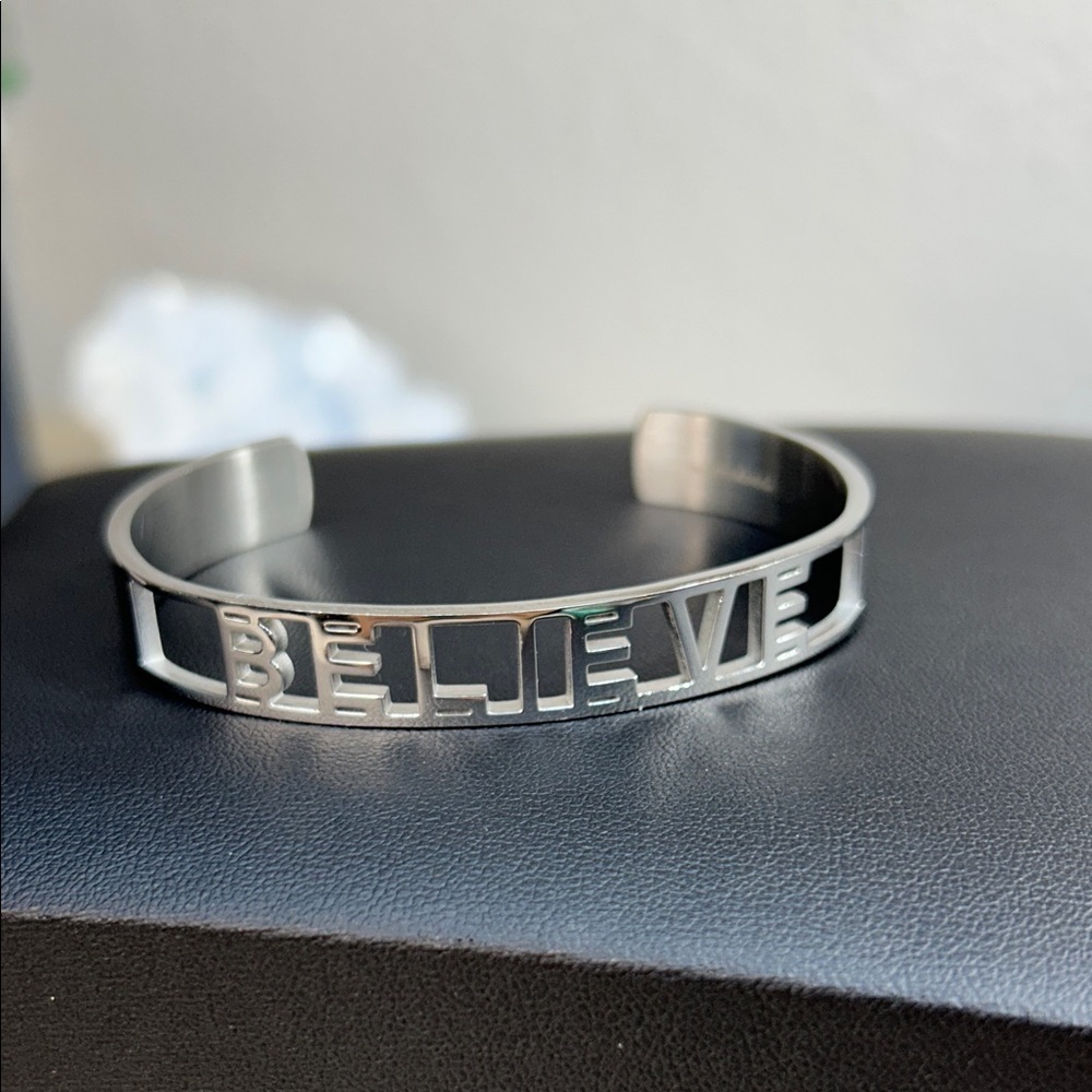 Mantraband Silver 'Believe' Cuff Bracelet